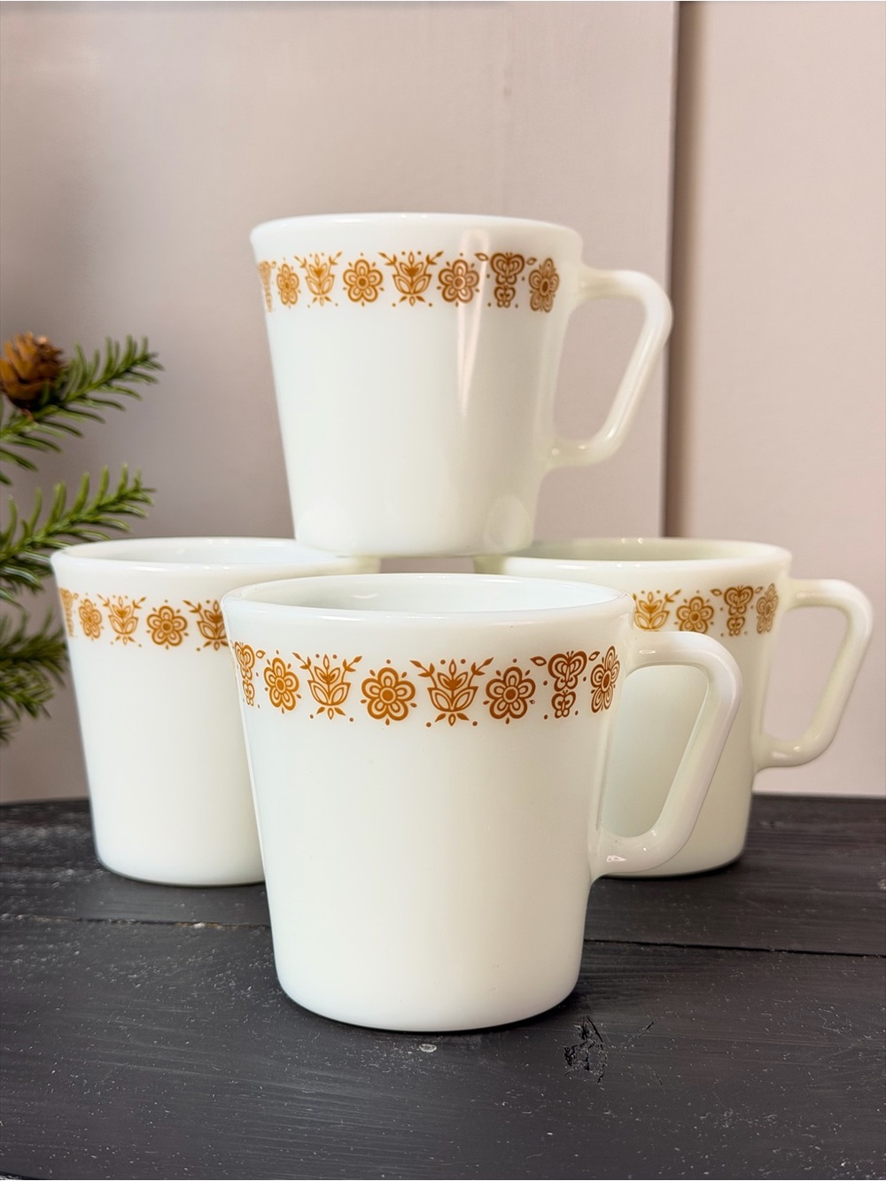 Set of 4 Vintage Pyrex Butterfly Gold Coffee Mug Tea Cup Pyrex Handle